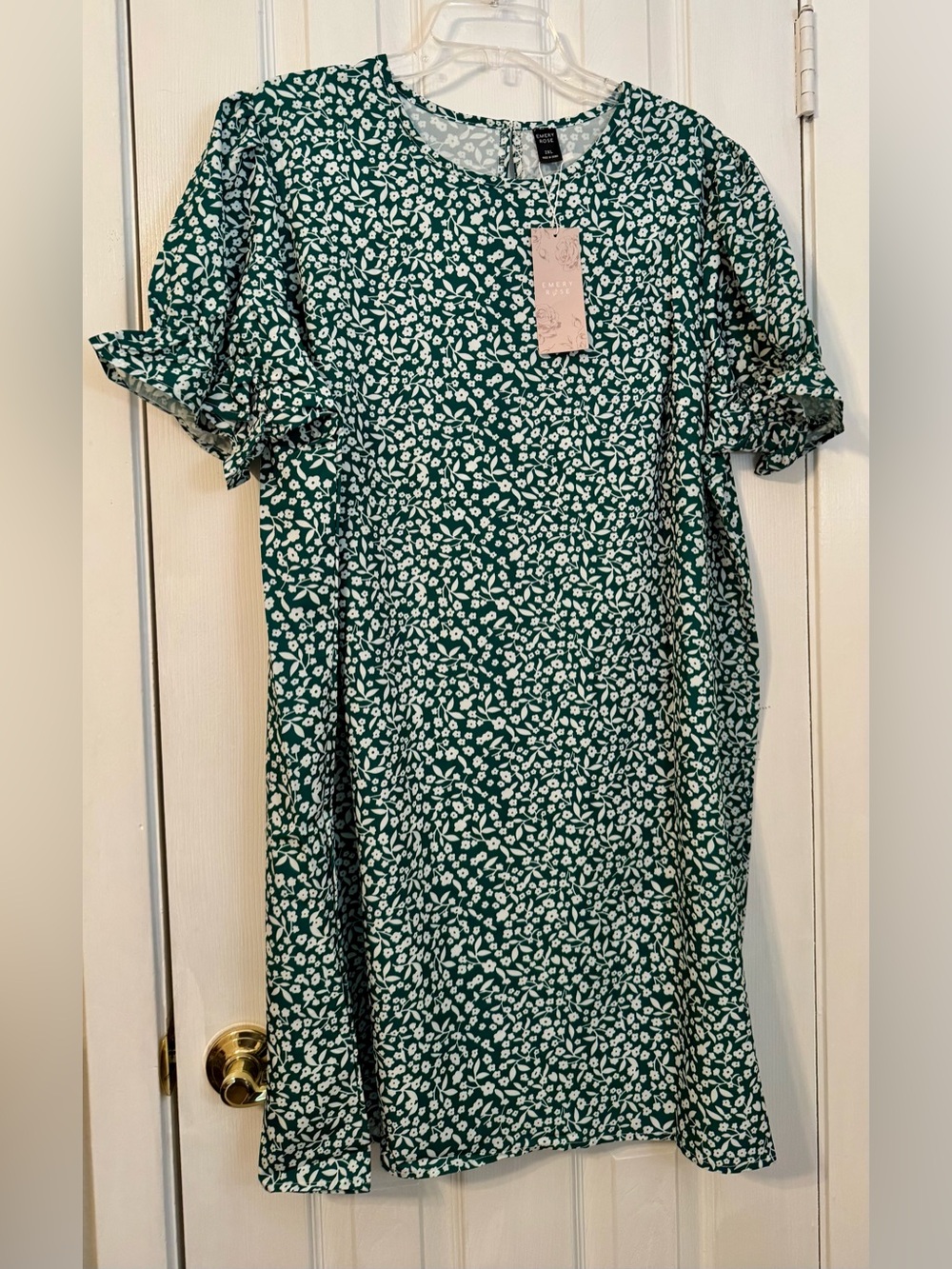 Green Floral Midi Shift Dress with Short Ruffle Sleeves
